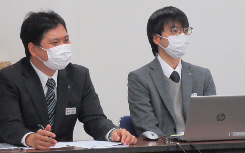若手社員によるプロジェクトチームへインタビュー